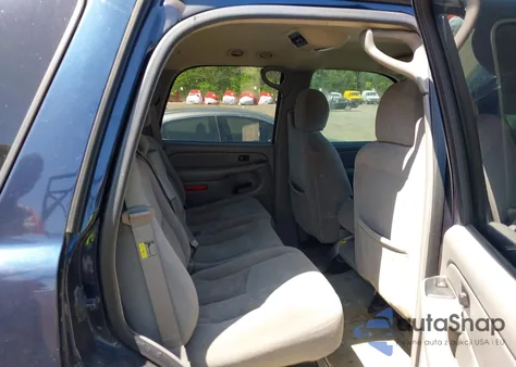 2004 Chevrolet Tahoe Ls from USA, damaged, VIN 1GNEC13V04J103808